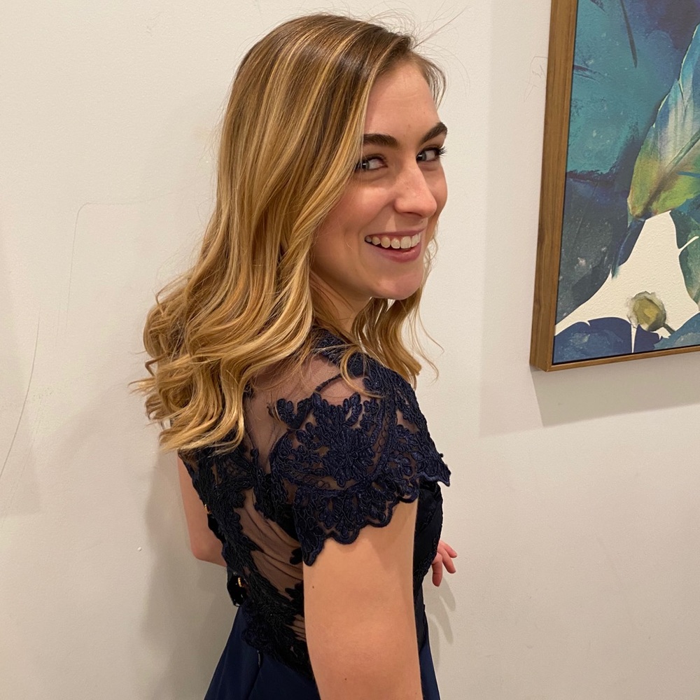 Meet your Posher, Hannah